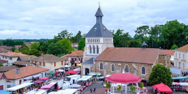 Un marché authentique au cur du bourg