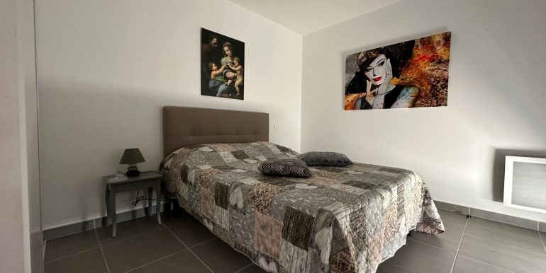 07 grande chambre de 11.50m²