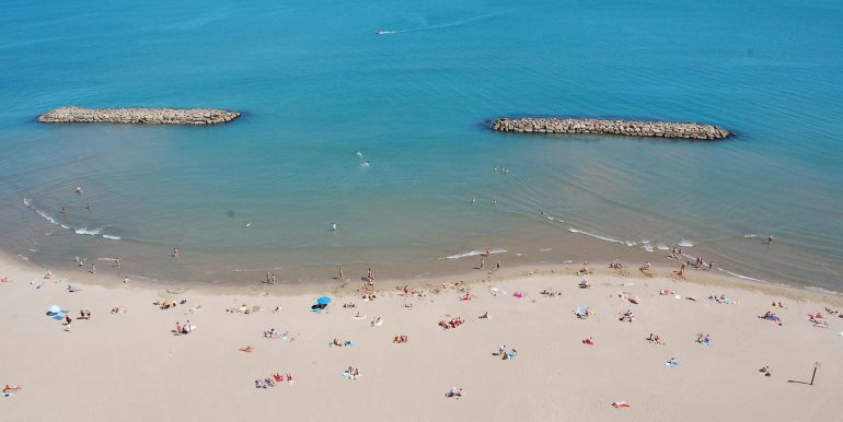 090 Plages superbes à 300m