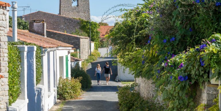 au coeur de La Brée et ses ruelles typiques