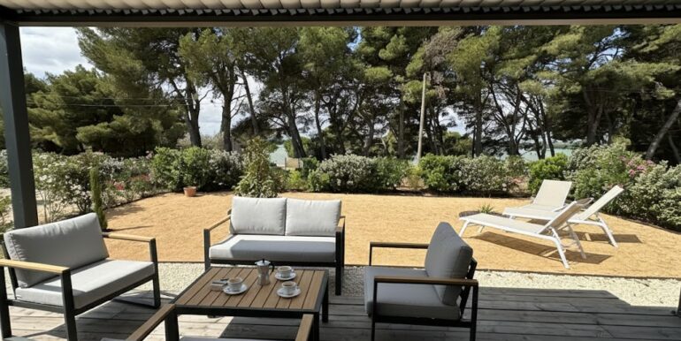 000 Exterieur vue depuis terrasse pai