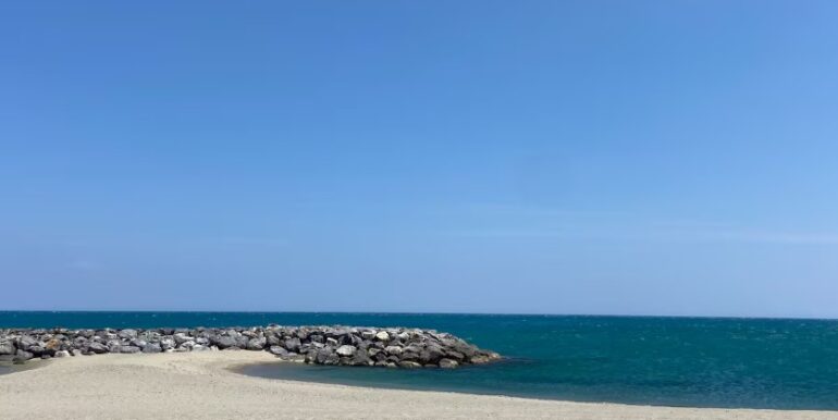 Plage de St Marie à 300m