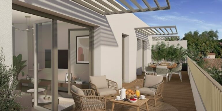 04 AZUREA Pers terrasse INVERSEE pai