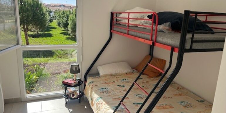 002 chambre lits superposés