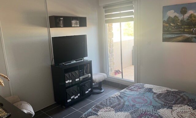 007 Chmbre 2 pllacard et accès terrasse